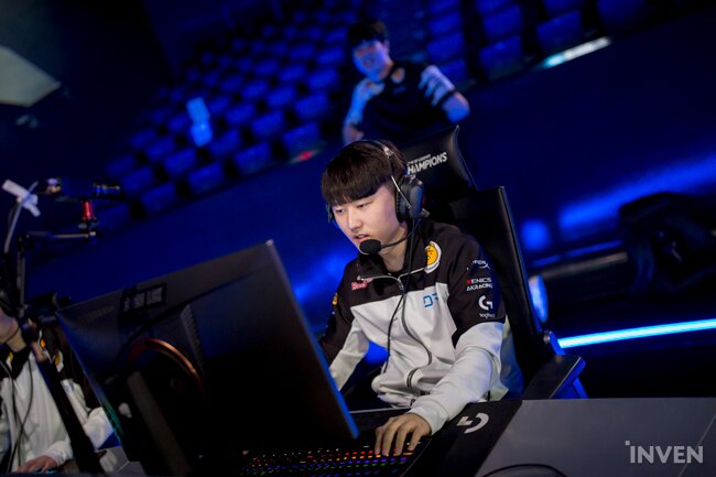 리드PC방 이미지